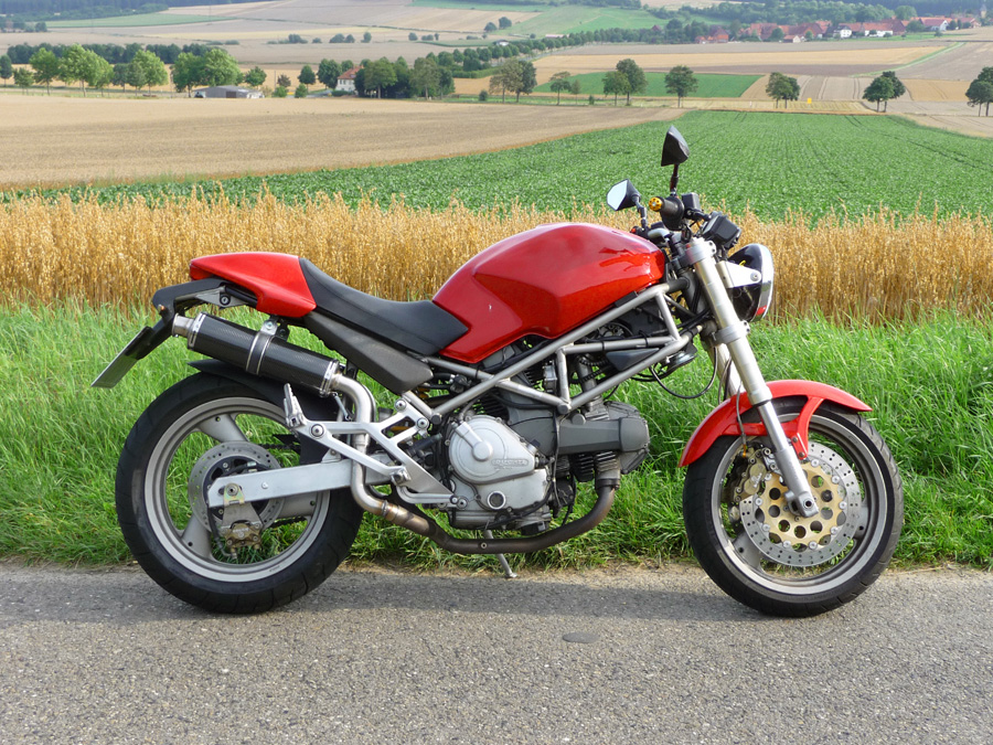 Ducati M 600